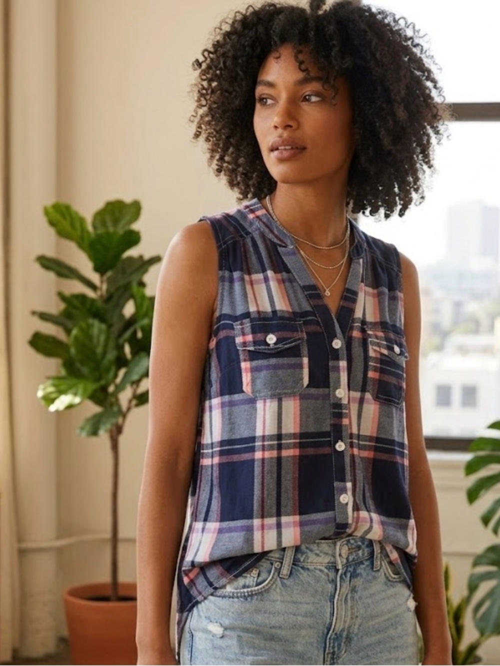 New York Laundry Plaid Sleeveless Button Up Shirt Navy Pink White - Size M